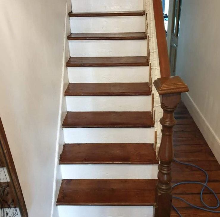 Stairs sanding after