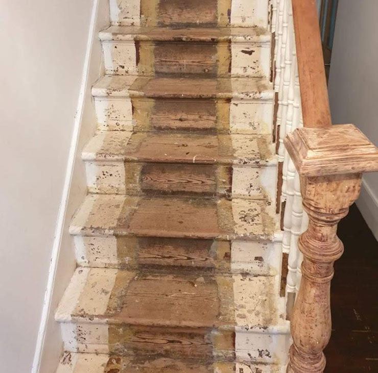 Stairs sanding before